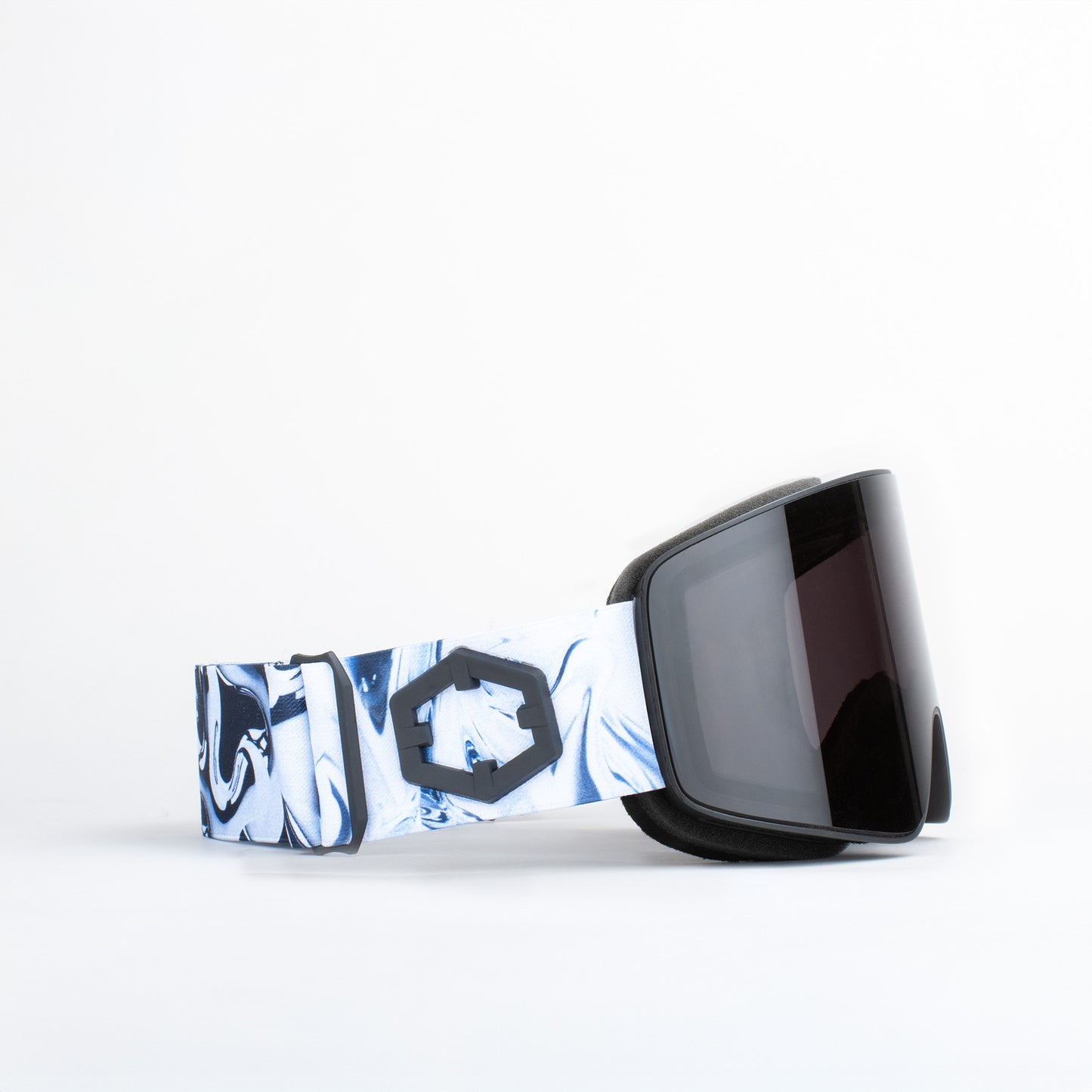 OUT OF - Void Kozak Smoke