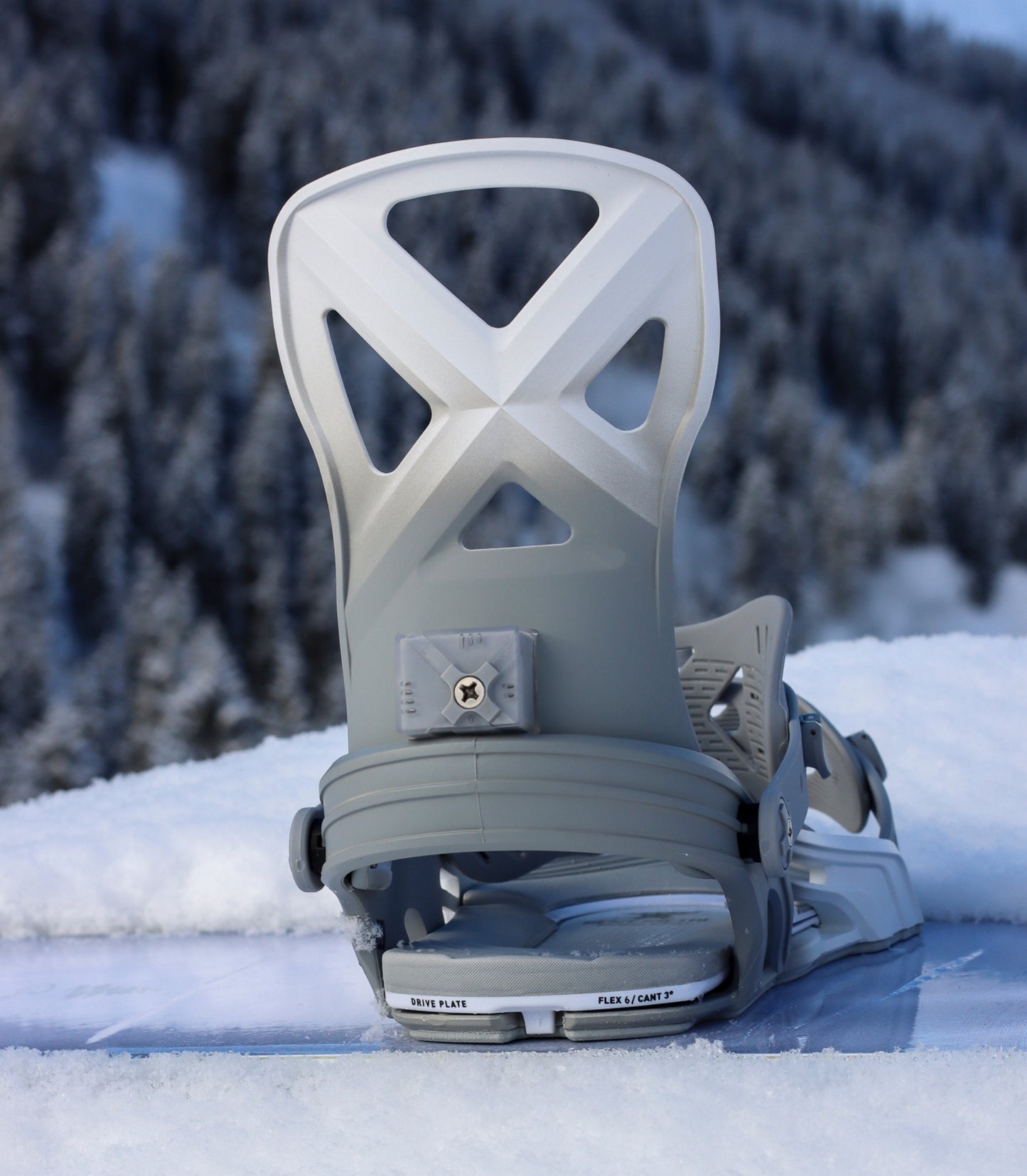 Bent Metal - Anvil White/Grey