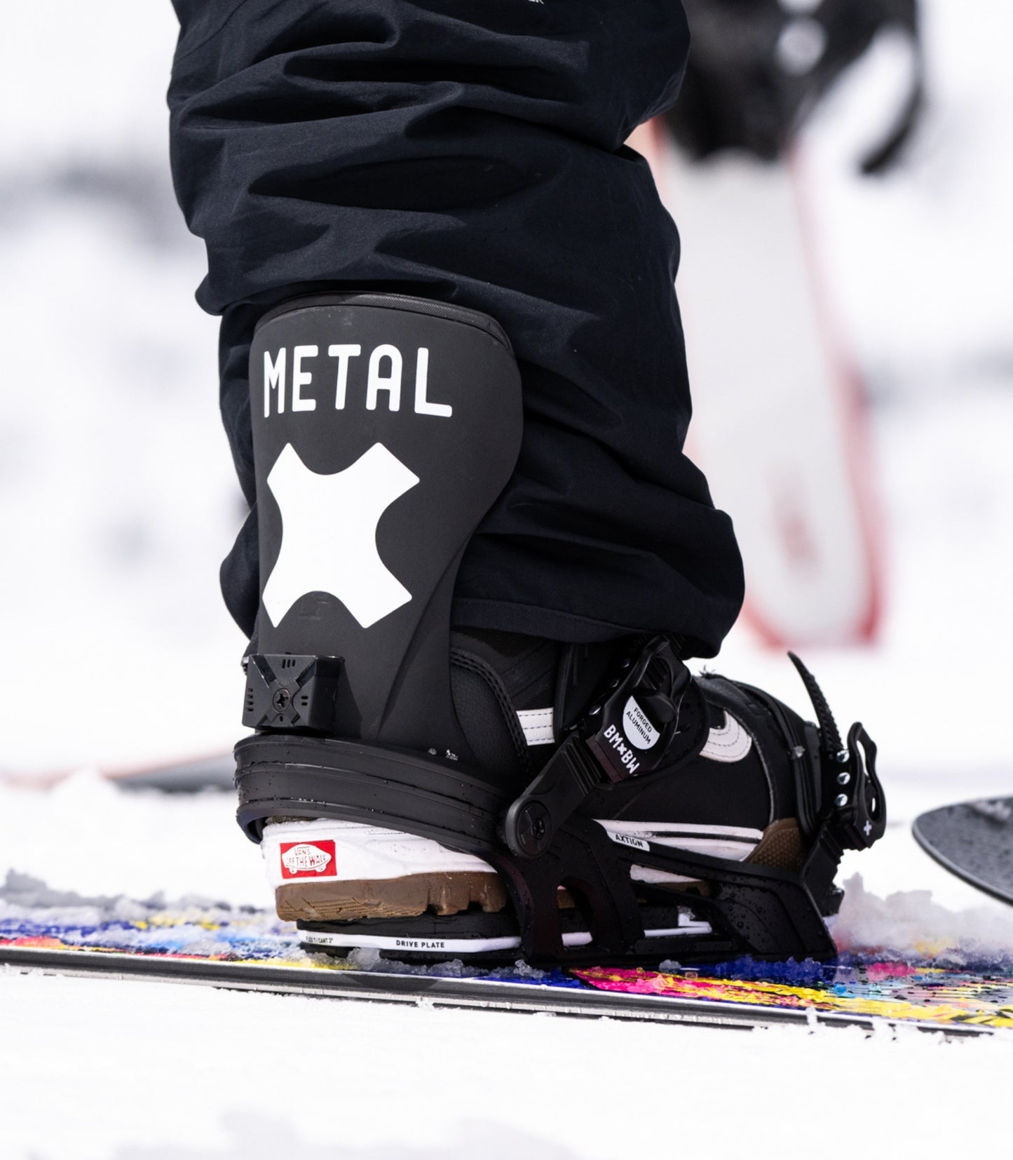 Bent Metal - Axtion Black