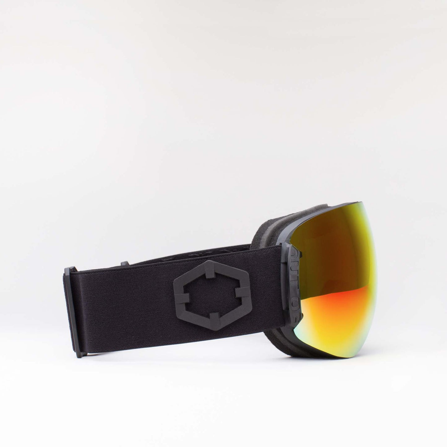 OUT OF - Open Black Red MCI